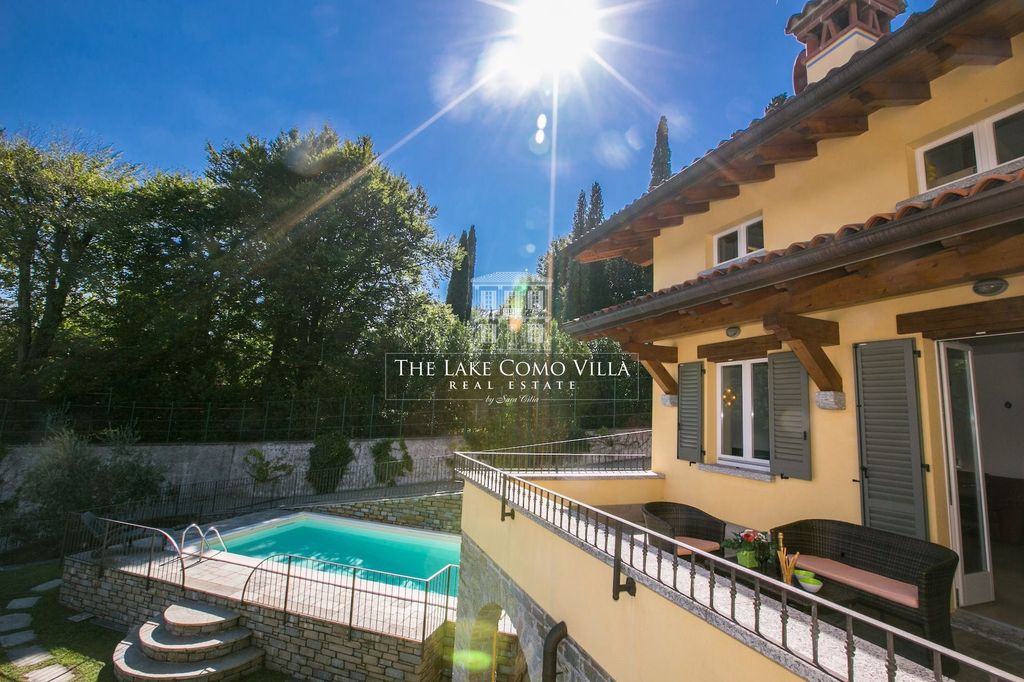 Property photo 2 of 48