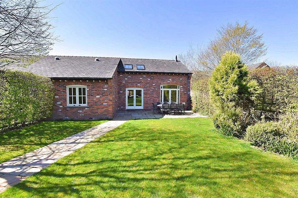 Property photo 1 of 22