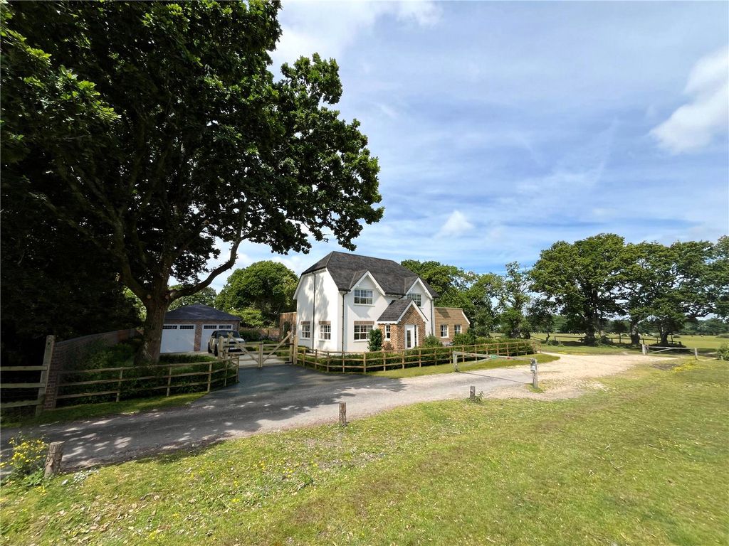 Property photo 1 of 19 Picture No. 27