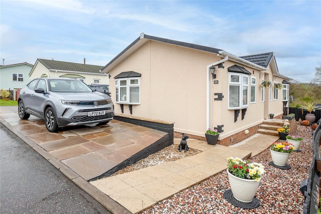 Property photo 3 of 12 Picture No. 14