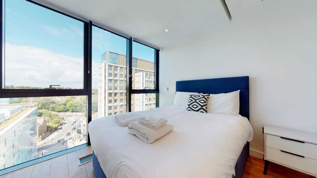 Property photo 3 of 26 Bedroom