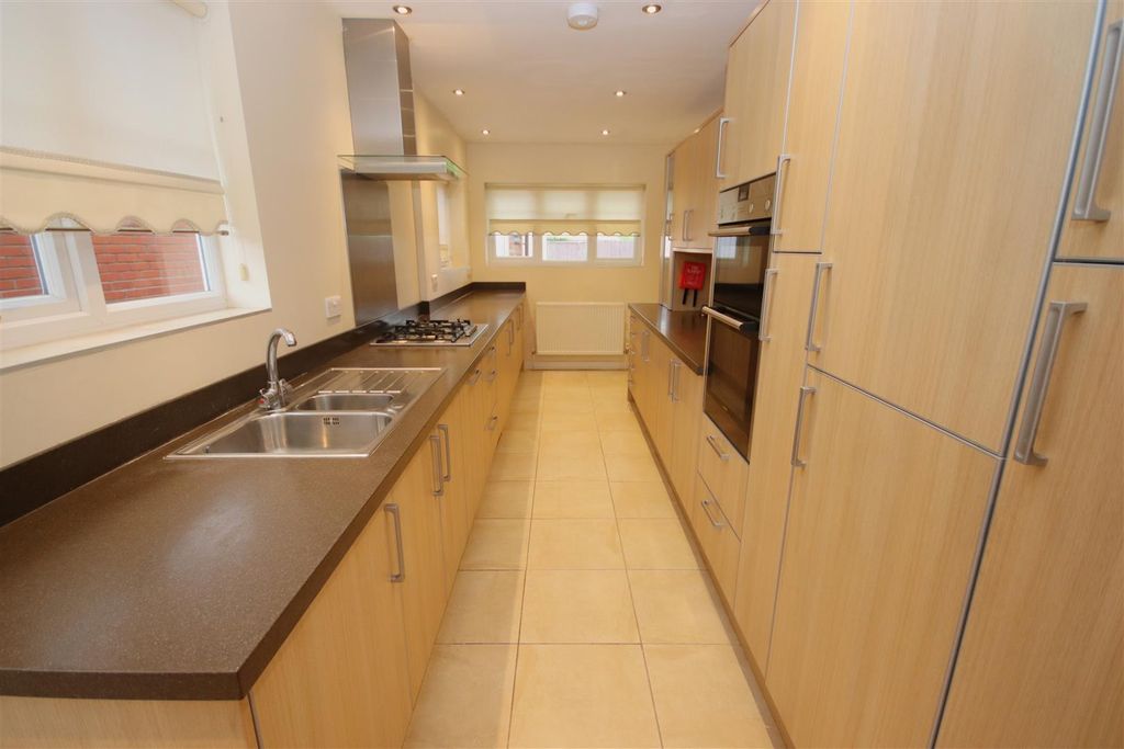Property photo 2 of 15 Img_7898.Jpg