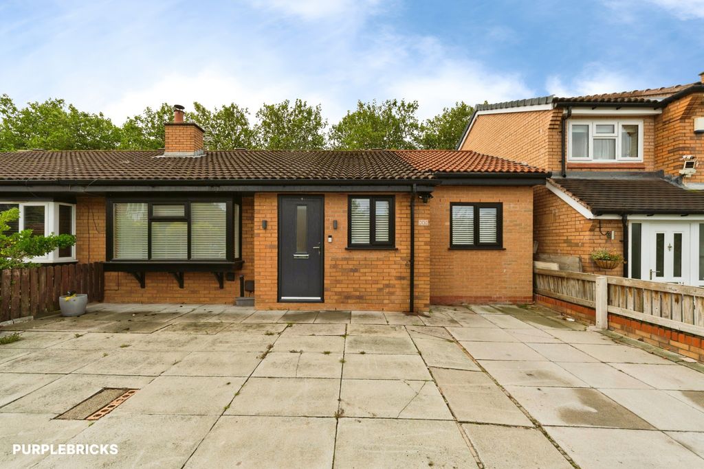 Property photo 2 of 21