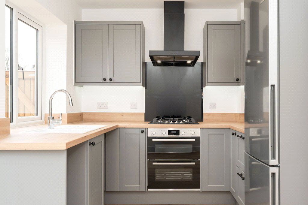 Property photo 3 of 17 Picture No. 32