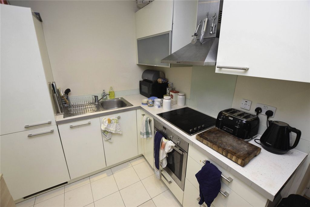 Property photo 3 of 10 Picture No. 15