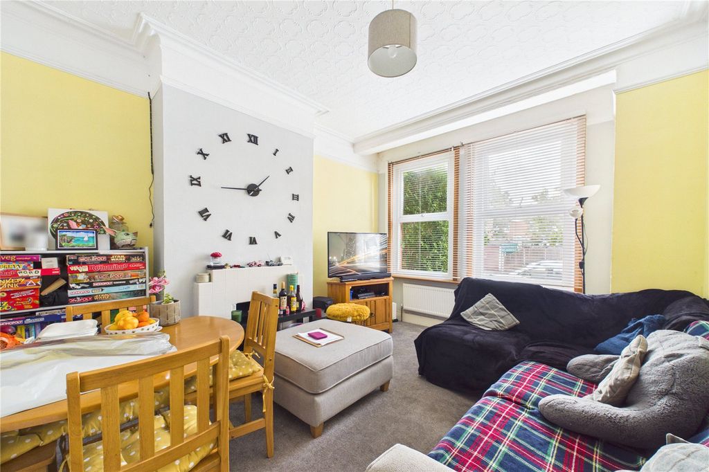 Property photo 1 of 18 Picture No. 01