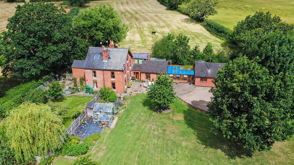 Property photo 2 of 58 Drone_3.Jpeg