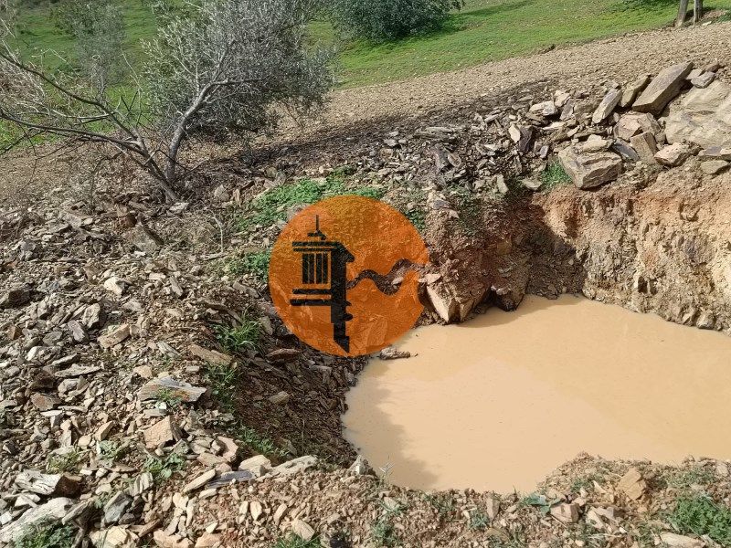 Property photo 1 of 40