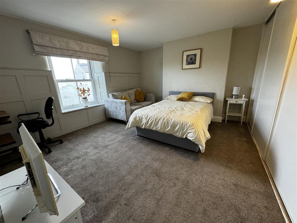 Property photo 1 of 8 Img_0878.Jpg