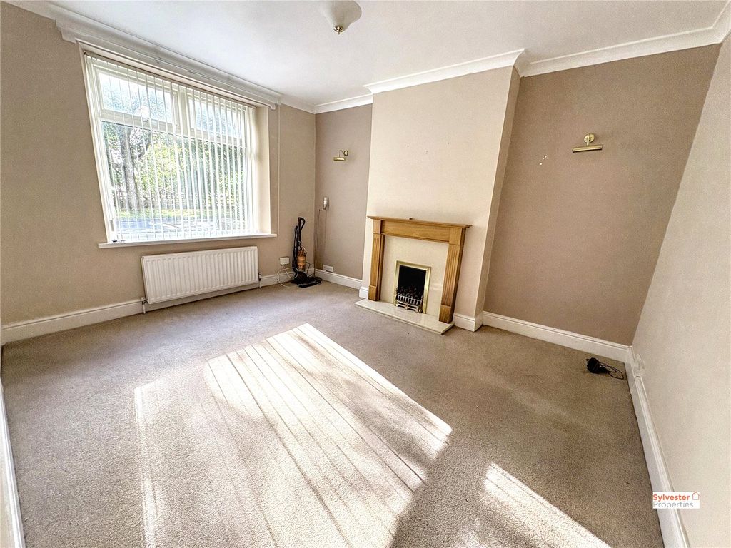 Property photo 3 of 17 Picture No. 09