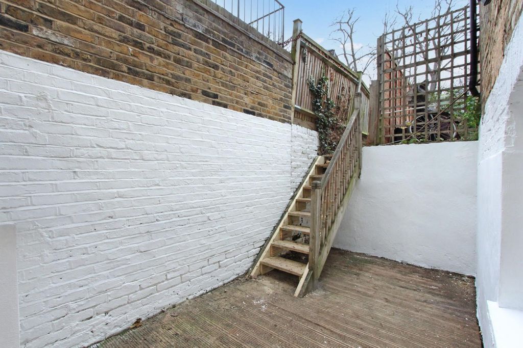 Property photo 3 of 14 Img_8766.Jpg