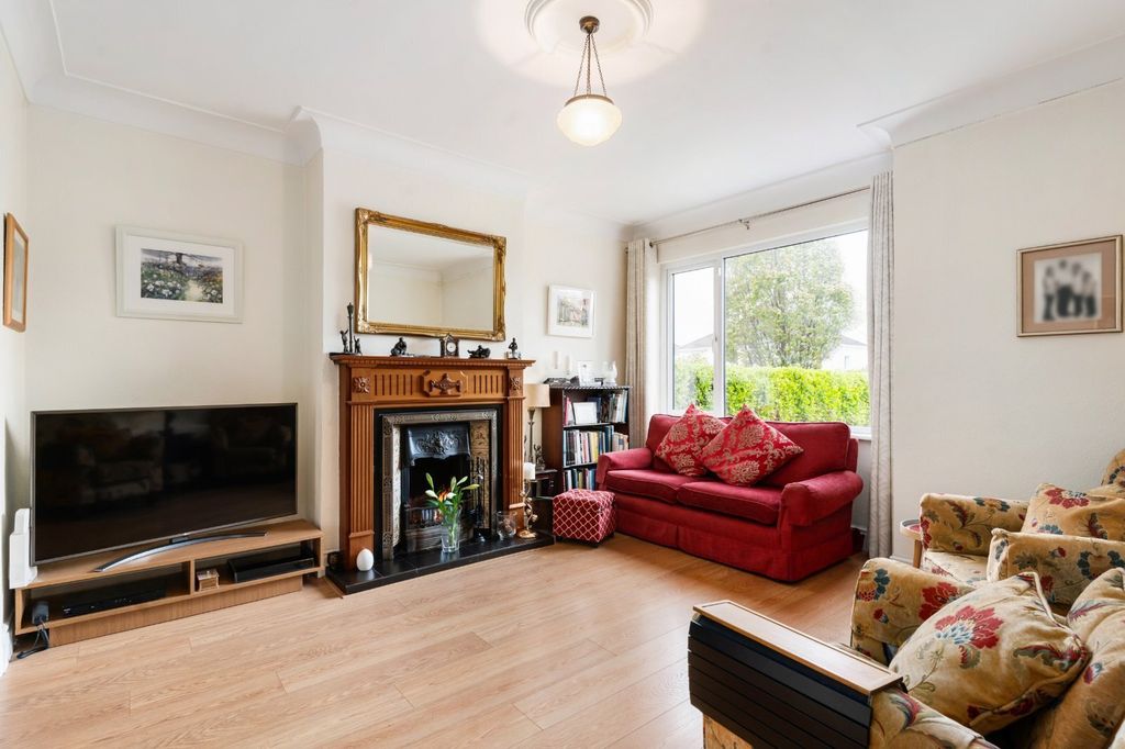 Property photo 3 of 16 Picture No. 09