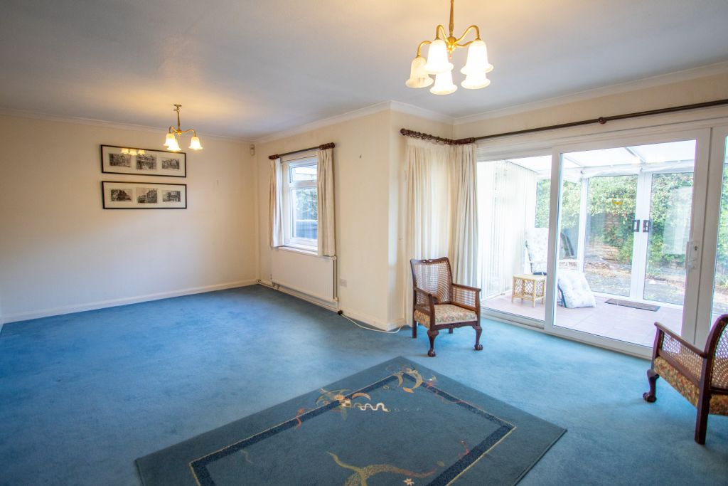 Property photo 3 of 27