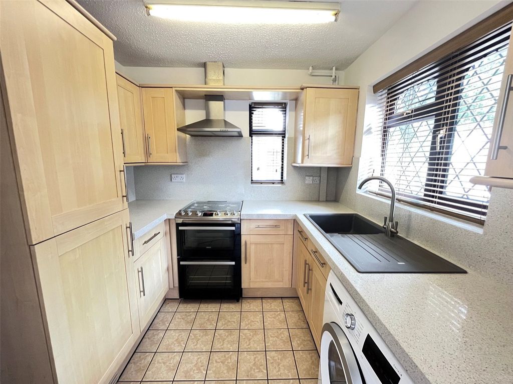 Property photo 3 of 26 Picture No. 20