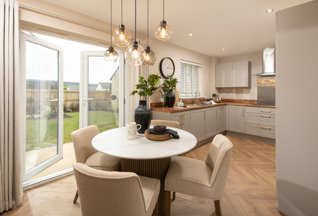 Property photo 1 of 6 Lyndale Kitchen