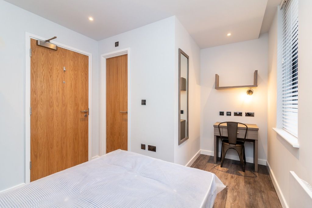 Property photo 2 of 4 Picture No. 07