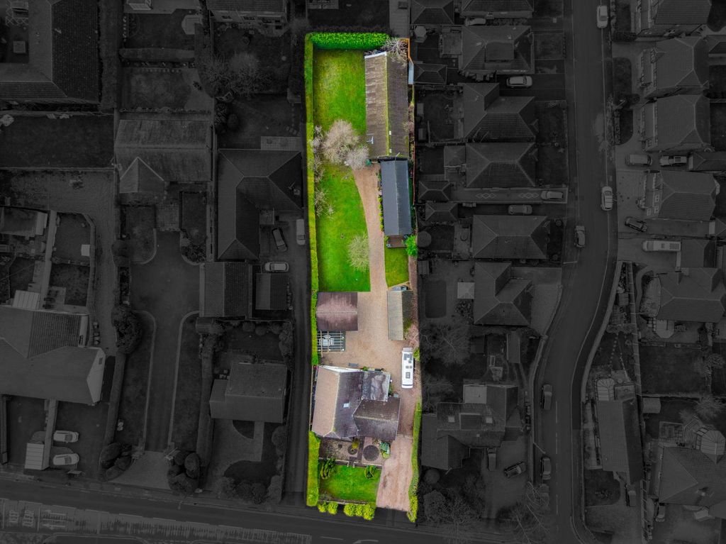 Property photo 2 of 49