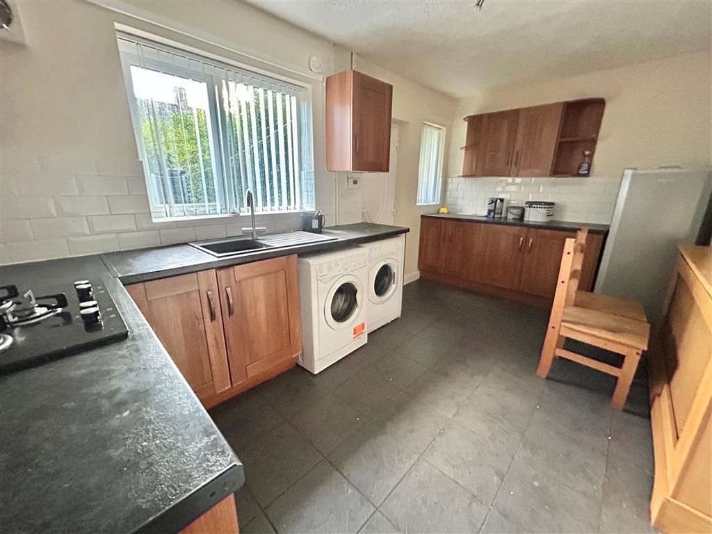 Property photo 3 of 12 Image