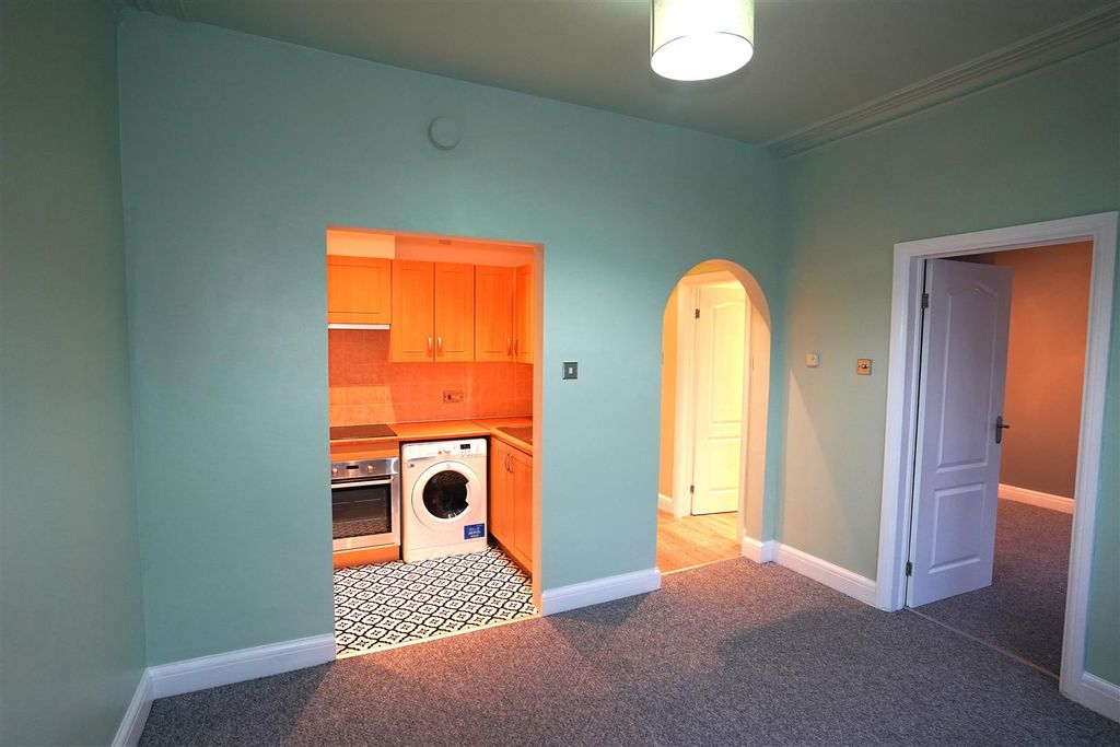 Property photo 2 of 10 Dsc00099-Modified.Jpg