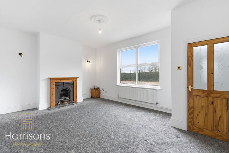 Property photo 2 of 14 Photo 10