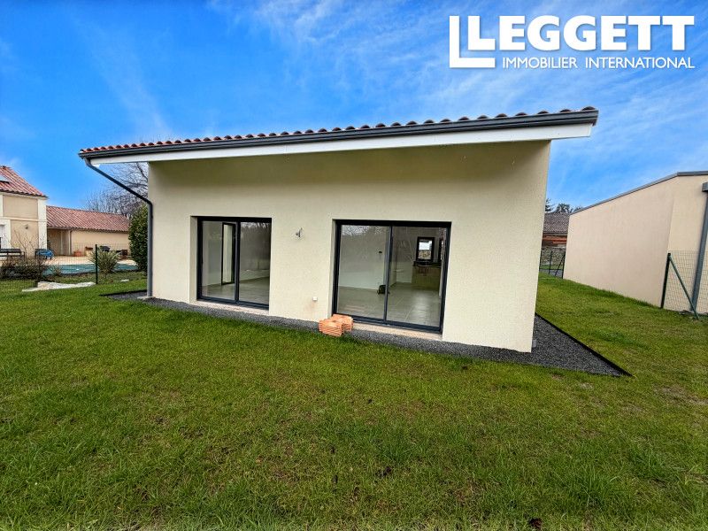 Property photo 2 of 10