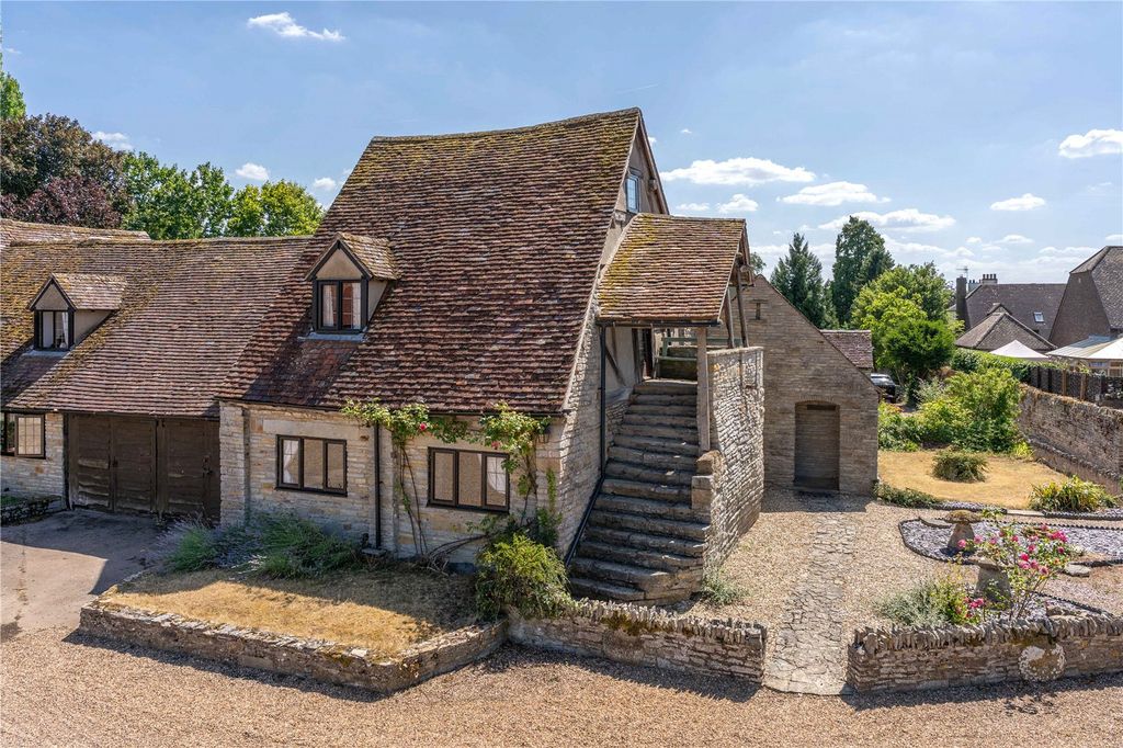 Property photo 1 of 19 Picture No. 27