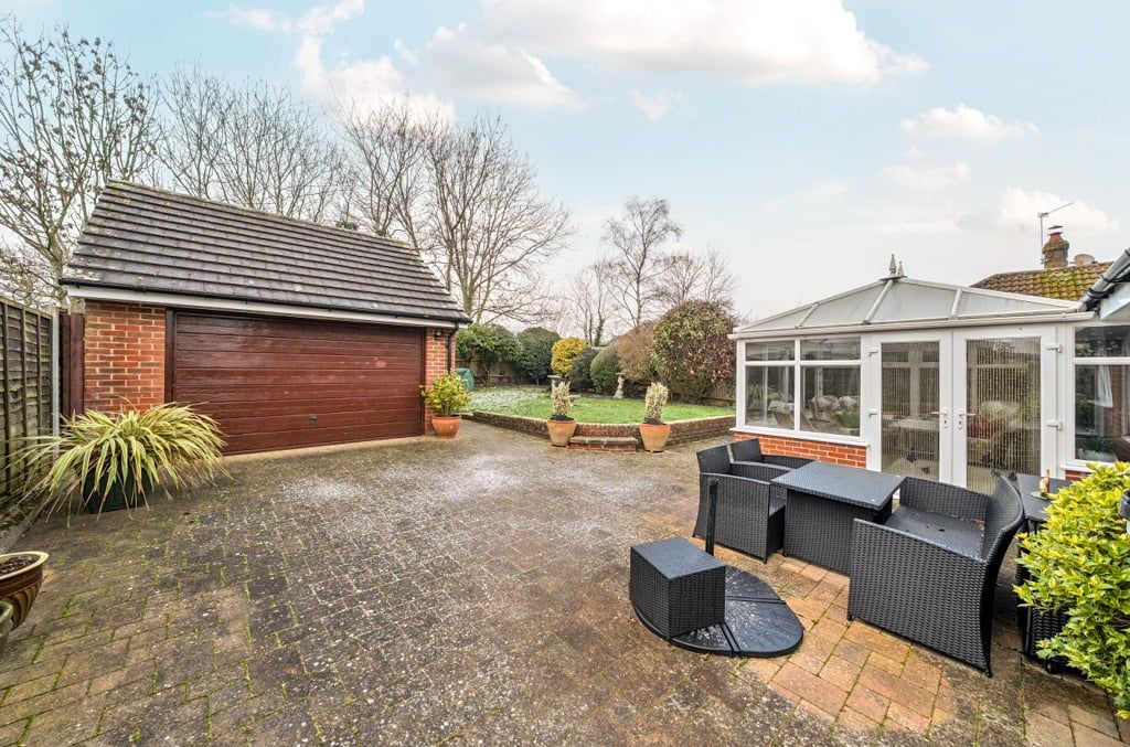 Property photo 3 of 15