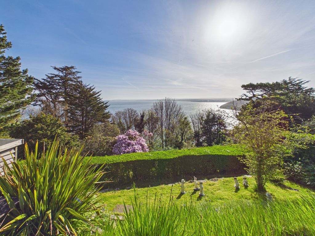 Property photo 1 of 16 Communal Garden And Views