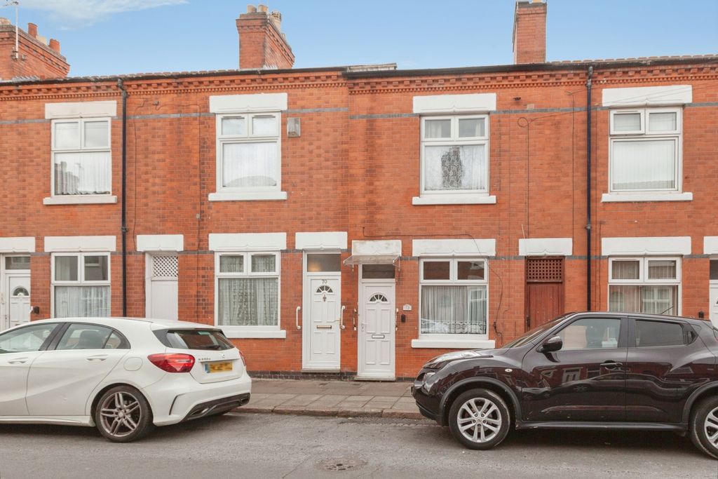 Property photo 1 of 15 Pbox-Img.Jpg
