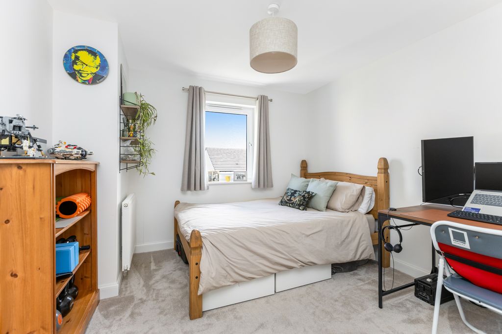 Additional image 13 of 3 bed terraced house for sale27 Arkaig Gardens, Burdiehouse, Edinburgh EH17