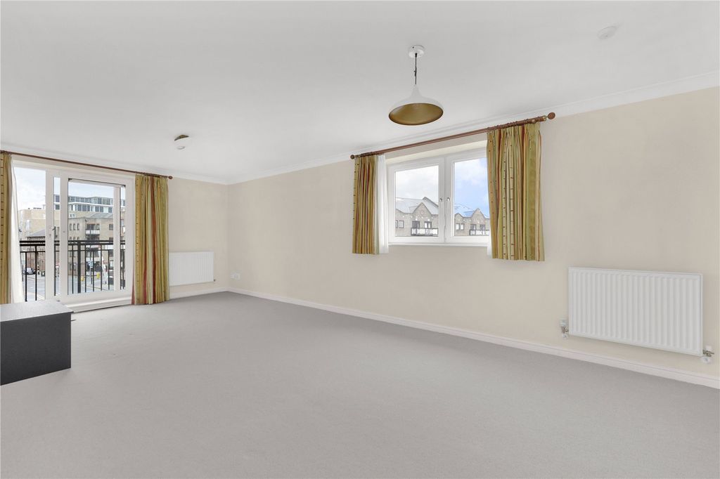 Property photo 2 of 31 Picture No. 54