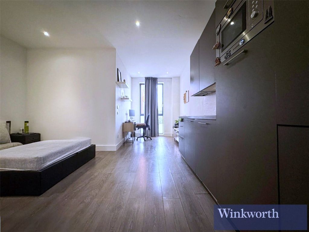 Property photo 3 of 6 Picture No. 02