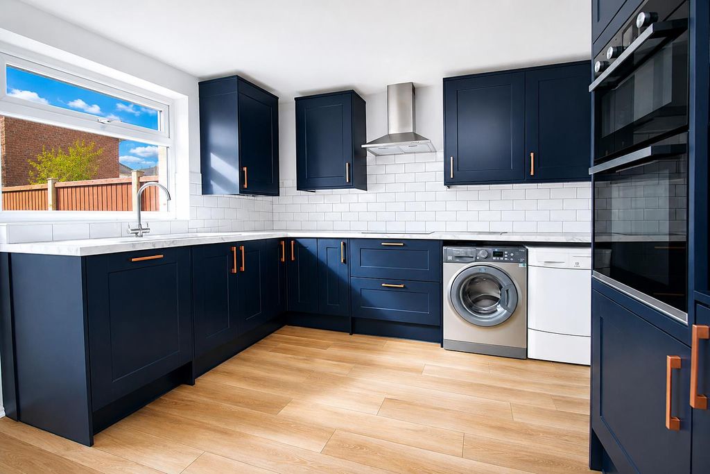 Property photo 2 of 19 2.Png