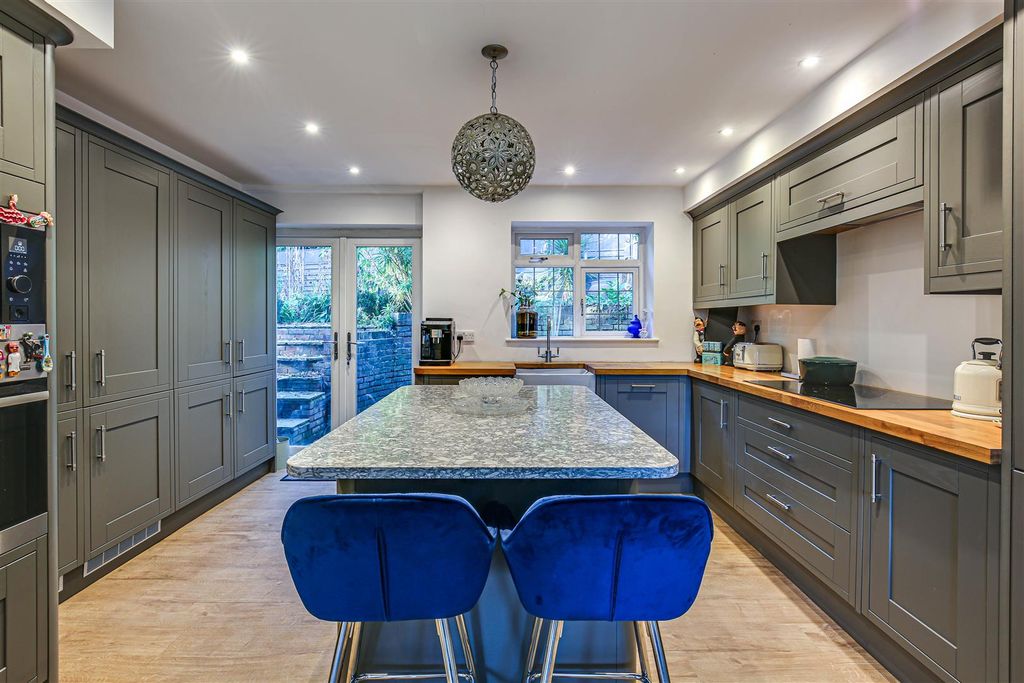 Property photo 1 of 13 14.Jpg