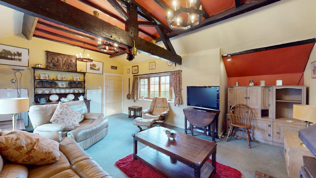 Property photo 3 of 33 3122448
