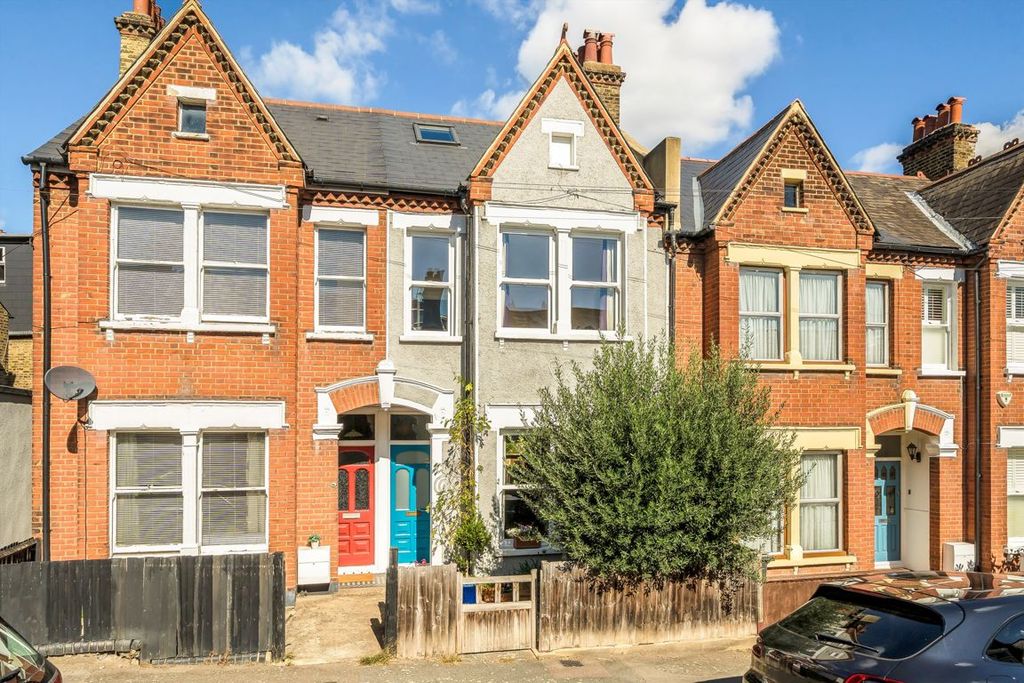 Property photo 1 of 13