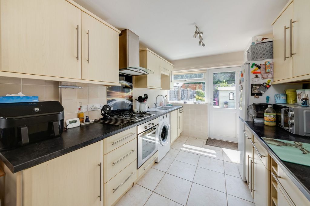 Property photo 3 of 14