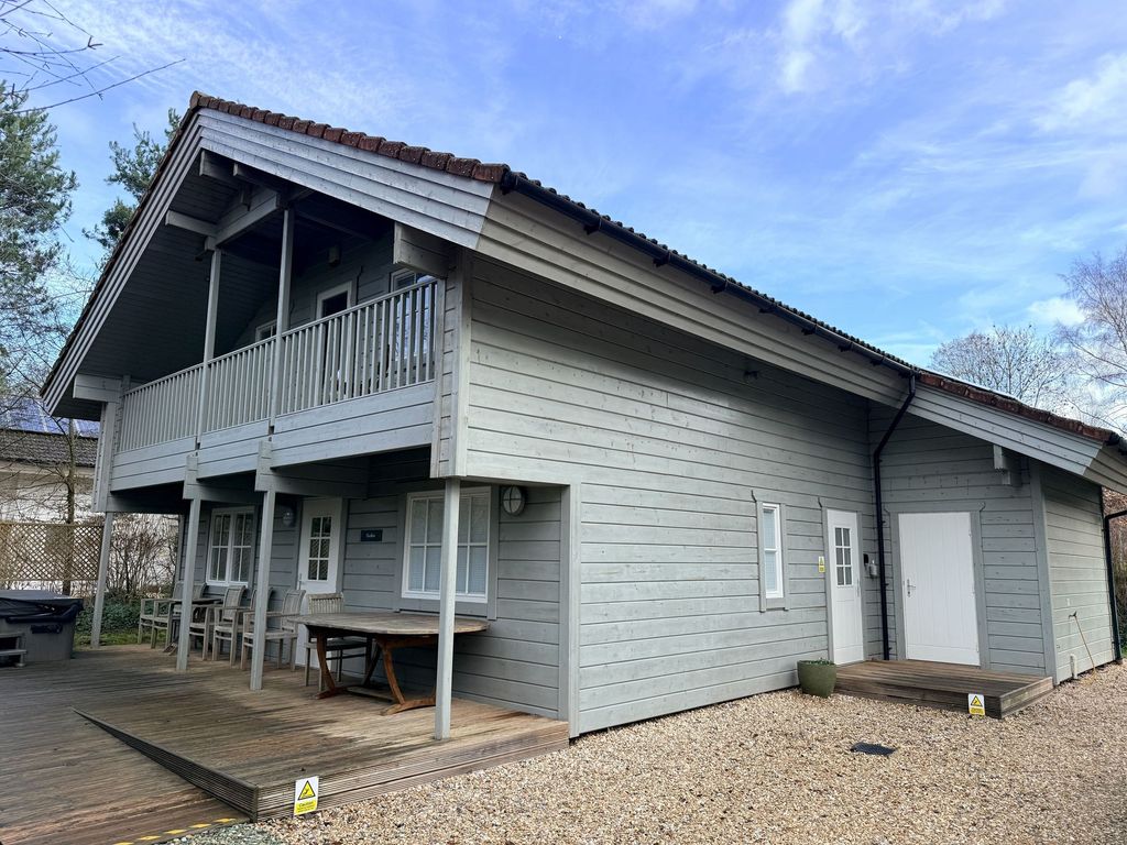 Property photo 1 of 26 Front