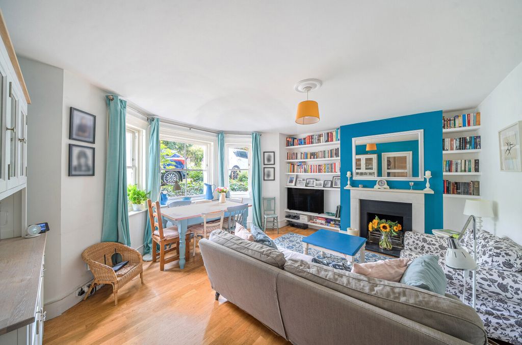 Property photo 2 of 31 22-6Aa817Deb2137-...