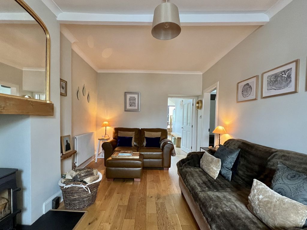 Property photo 3 of 14