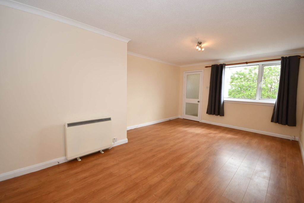 Property photo 2 of 8 Photo