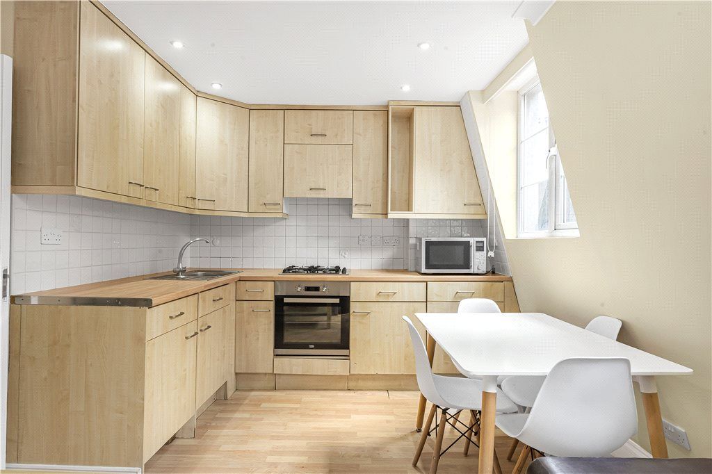 Property photo 2 of 15 Kitchen