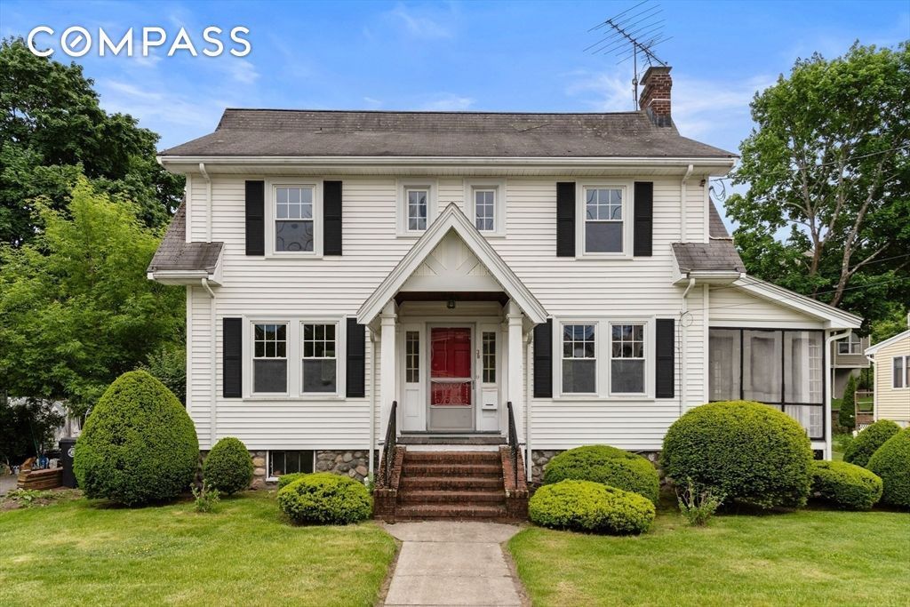 Property photo 1 of 30