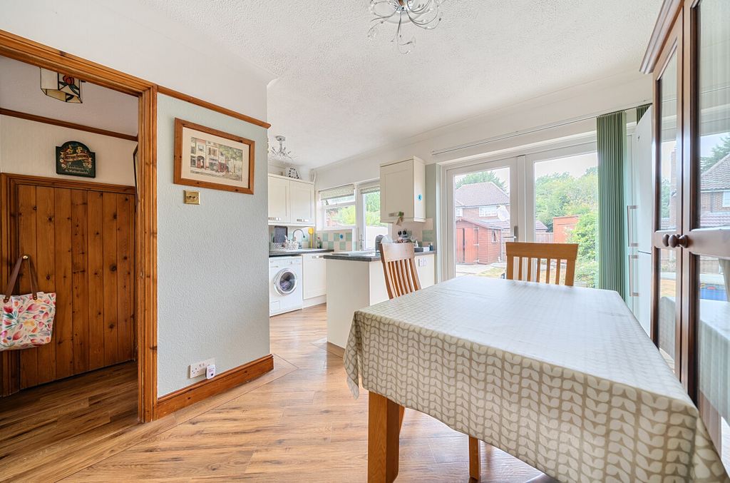 Property photo 3 of 19 1500514-15-6A720F...