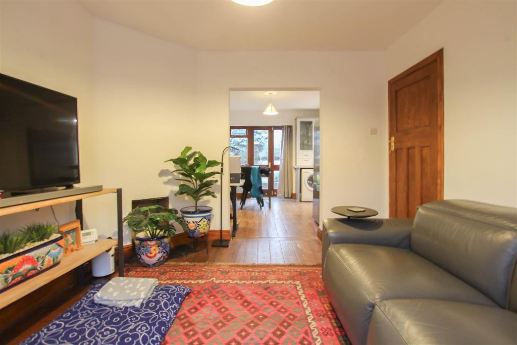 Property photo 2 of 11 Img_8577.Jpg