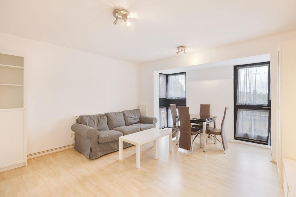 Property photo 2 of 8 Living Room