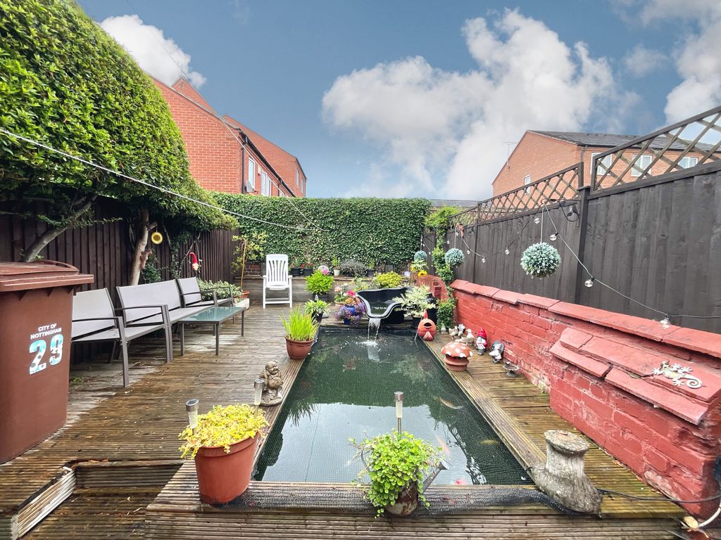 Property photo 2 of 18 3E7E83B8-0847-42Ba-A1Fd-C1B7Ff877Dbd