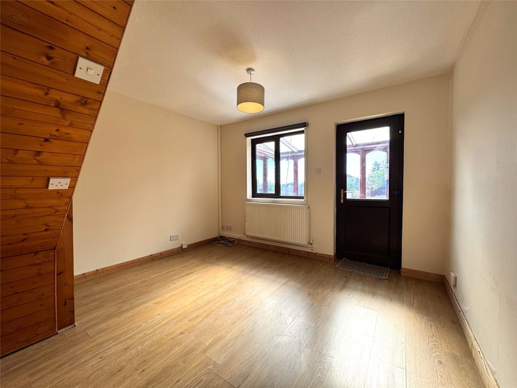 Property photo 3 of 12 Picture No. 35