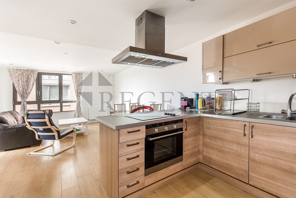 Property photo 1 of 8 Open Plan