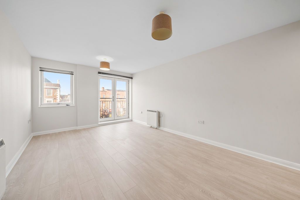 Property photo 3 of 13 Photo 9